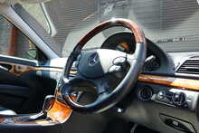 Mercedes-Benz E Class E300 V6 AVANTGARDE Estate 7 Speed G-Tronic 