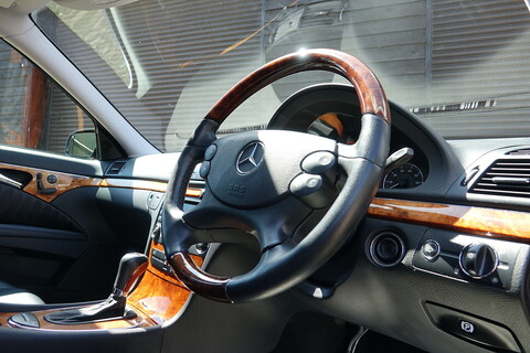 E300 V6 AVANTGARDE Estate 7 Speed G-Tronic Estate 3000 Automatic Petrol