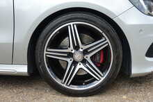 Mercedes-Benz A-Class A250 4Matic Sport AMG Line 