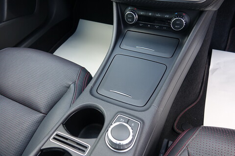 A250 4Matic Sport AMG Line Hatchback 2.0 Automatic Petrol