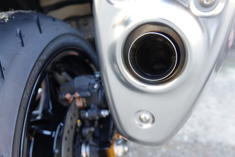 1300 Super Sports Petrol Manual Euro 5 (190 ps)