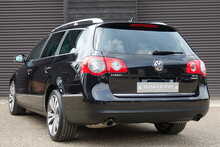 Volkswagen Passat 3.2 V6 FSI DSG 4Motion 