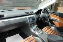 Volkswagen Passat 3.2 V6 FSI DSG 4Motion 