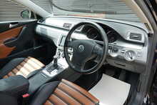 Volkswagen Passat 3.2 V6 FSI DSG 4Motion 