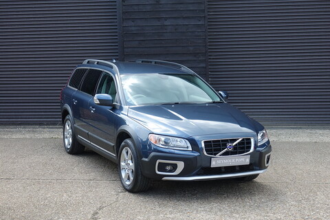 SE LUX Estate 3.2 Automatic Petrol