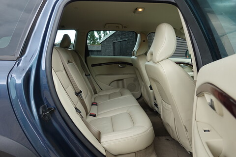 SE LUX Estate 3.2 Automatic Petrol