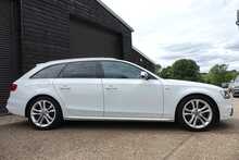 Audi A4 S4 Avant Quattro 