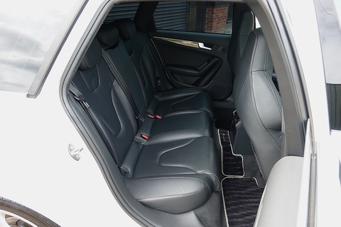 S4 Avant Quattro Estate 3.0 Automatic Petrol