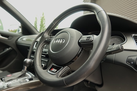 S4 Avant Quattro Estate 3.0 Automatic Petrol