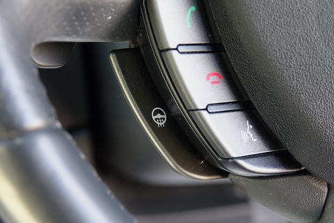 2.0 TD4 HSE Dynamic Coupe 3dr Diesel Auto 4WD Euro 6 (s/s) (180 ps)