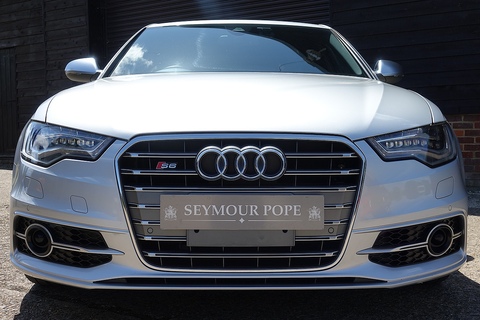 S6 4.0 TFSI V8 Quattro Saloon Saloon 4.0 Automatic Petrol