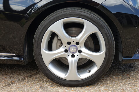 E350 V6 AVANTGARDE SE Estate 3500 Automatic Petrol