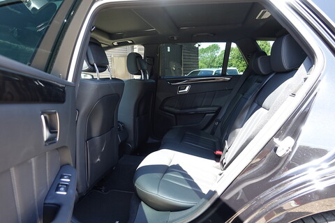 E350 V6 AVANTGARDE SE Estate 3500 Automatic Petrol