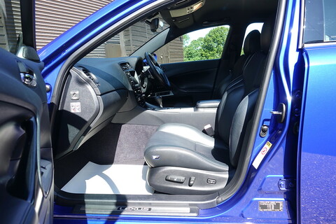 Lexus IS F 5.0 V8 Saloon Automatic (Beautiful High Spec Example)