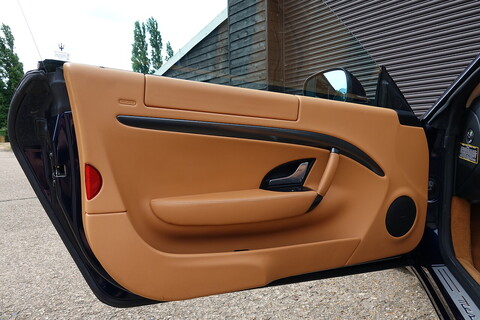 4.2 V8 Coupe 2dr Petrol Auto Euro 4 (405 ps)