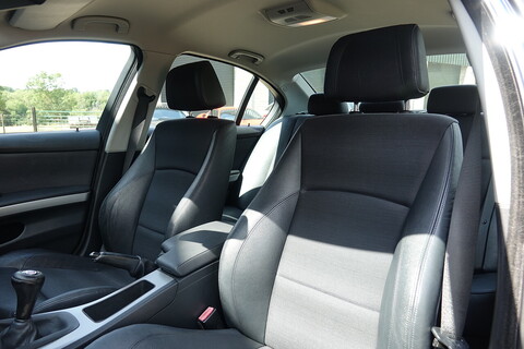 D3 2.0 Saloon 6 Speed Manual Saloon 2.0 Diesel