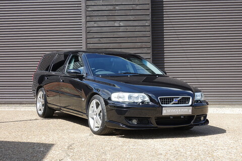 2.5 R AWD Automatic Estate 2500 Automatic Petrol