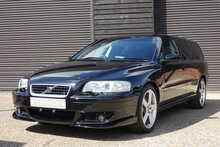 Volvo V70 2.5 R AWD Automatic 