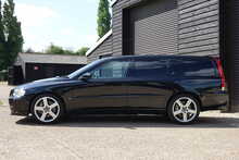 Volvo V70 2.5 R AWD Automatic 