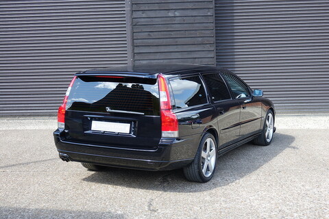 2.5 R AWD Automatic Estate 2500 Automatic Petrol