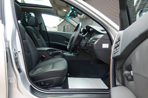 525I Se Touring Estate 2.5 Automatic Petrol