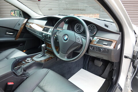 525I Se Touring Estate 2.5 Automatic Petrol