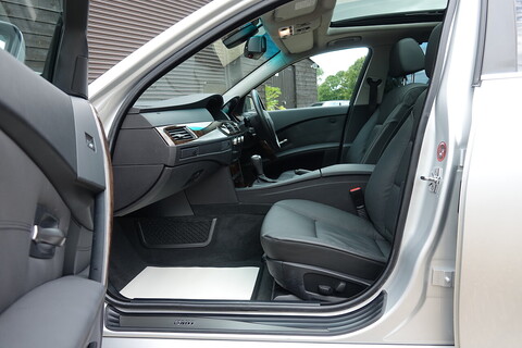 525I Se Touring Estate 2.5 Automatic Petrol