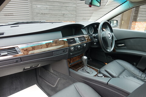 525I Se Touring Estate 2.5 Automatic Petrol