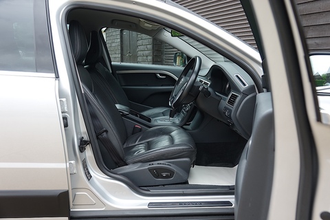 3.0 T6 SE AWD Estate 3.0 Automatic Petrol