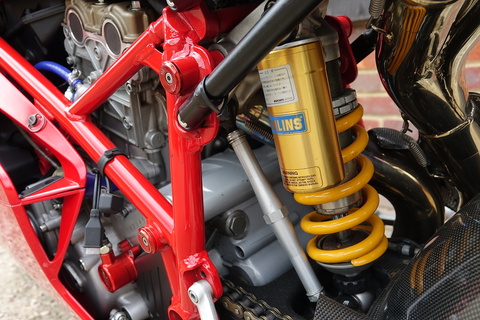 R Testastretta 749.5 Petrol