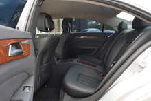 Mercedes-Benz CLS 350 V6 BlueEFFICIENCY 