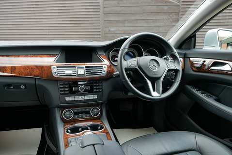 350 V6 BlueEFFICIENCY Coupe 3.5 Automatic Petrol