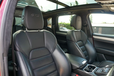 3.6T V6 GTS SUV 5dr Petrol TiptronicS 4WD Euro 6 (s/s) (440 ps)