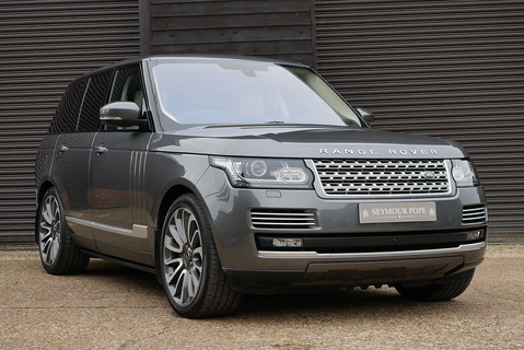 Land Rover Range Rover 4.4 SD V8 Autobiography AWD (Pan Roof, Head Up, Deployable Steps, 22's, Electric Tow Bar) 