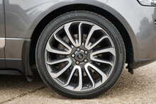 Land Rover Range Rover 4.4 SD V8 Autobiography AWD Automatic 