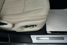 Land Rover Range Rover 4.4 SD V8 Autobiography AWD Automatic 