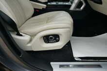 Land Rover Range Rover 4.4 SD V8 Autobiography AWD Automatic 