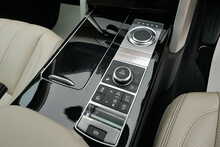 Land Rover Range Rover 4.4 SD V8 Autobiography AWD Automatic 