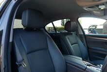 BMW 5 Series 528i SE 