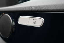 Mercedes-Benz C Class C200 SE Executive Edition 