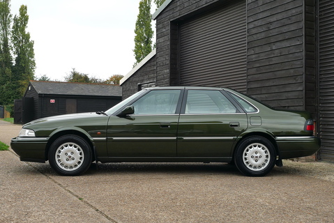 825 Sli Saloon 2.5 Automatic Petrol