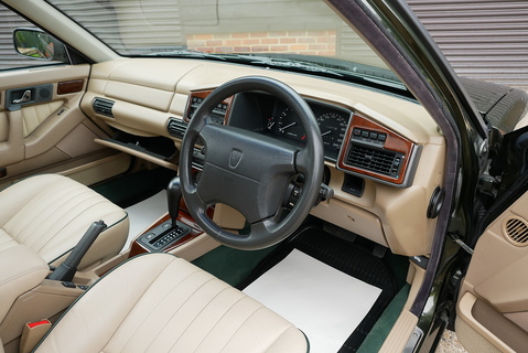 825 Sli Saloon 2.5 Automatic Petrol