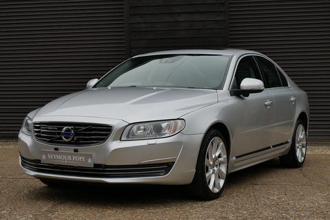 3.0 T6 Inscription AWD Saloon 3.0 Semi Auto Petrol