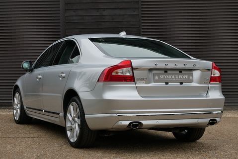 3.0 T6 Inscription AWD Saloon 3.0 Semi Auto Petrol