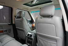 Land Rover Range Rover 4.4 TD V8 Vogue AWD Automatic 