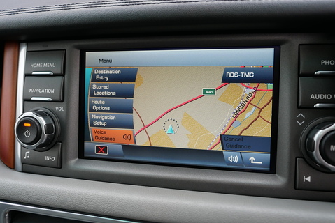 4.4 TD V8 Vogue SUV 5dr Diesel Auto 4WD Euro 5 (313 bhp)