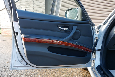 Alpina E90 B3 S 3.0 Bi Turbo Saloon Automatic (Stunning Cherished Example.. Perfect history.. 1 of 98 RHD Cars)