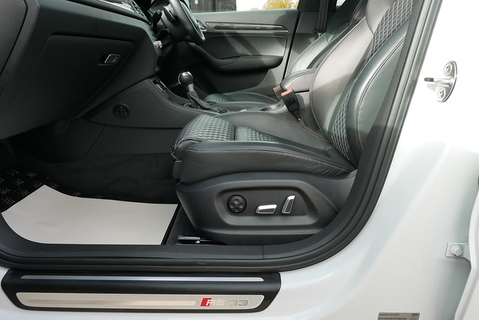 Rs Tfsi Quattro Estate 2.5 Semi Auto Petrol