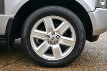 Land Rover Range Rover 4.4i V8 Vogue Automatic AWD 