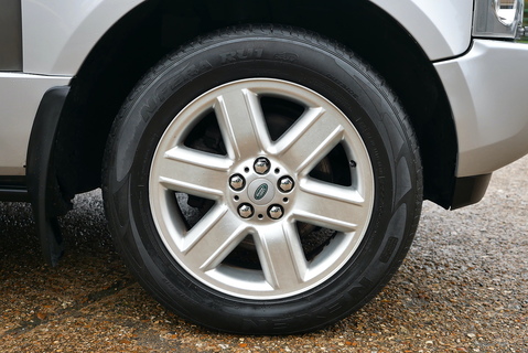 Range Rover 4.4i V8 Vogue Automatic AWD (1 Owner from new.. Totally Original)